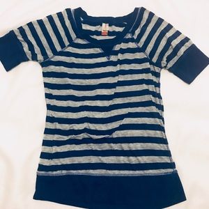 FREE - Shirt
